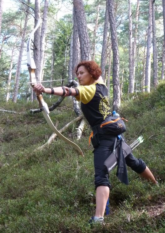 2021 Perst Astrid am Parcours.JPG